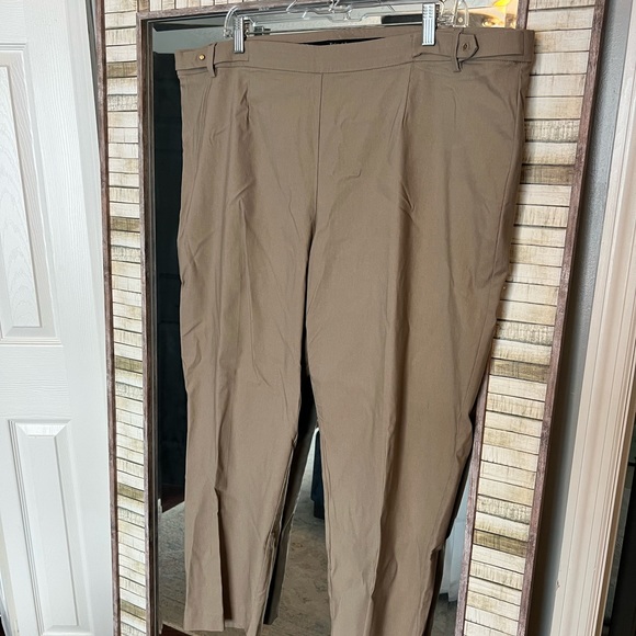 Violets & Roses khaki color pants - Picture 1 of 7